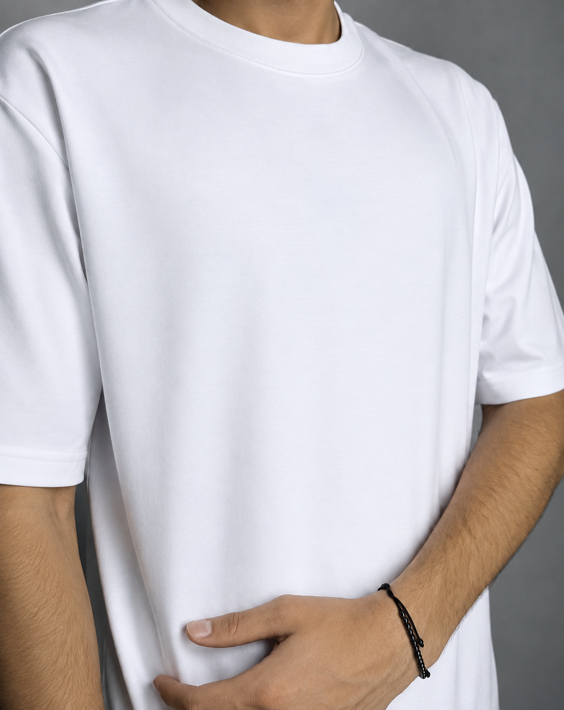 Blank T-shirt / White